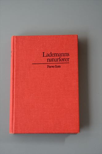 デンマークのイラスト植物図鑑 北欧やヨーロッパの植物誌 洋書 Lademanns naturforer アンティークブック ディスプレイ 古書