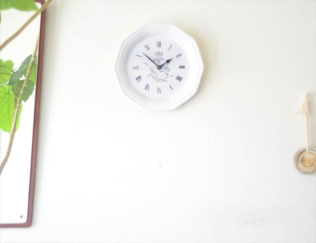 ドイツ製 Junghans 白磁にきれいな花の絵付け 壁時計 壁掛け セラミッククロック ユンハンス ヴィンテージ アンティーク