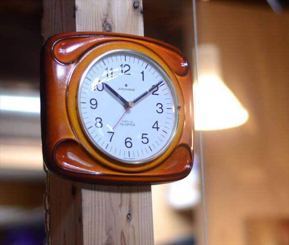 ドイツ製 Junghans きれいなブラウンｘオレンジ陶器 壁時計 新品クウォーツ交換済み ユンハンス 壁掛け時計 アンティーク