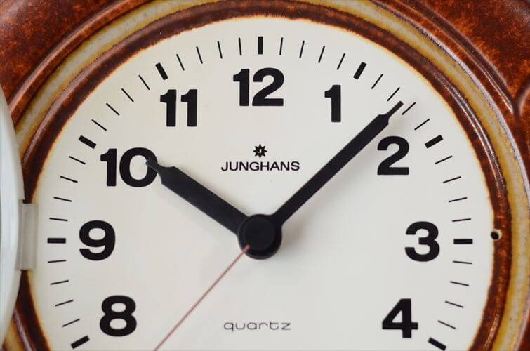 ドイツ製 Junghans Fat Lavaタッチな陶器 壁時計 ユンハンス 電池式 セラミック 壁掛け時計 アンティーク