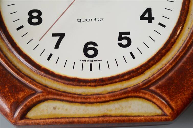 ドイツ製 Junghans Fat Lavaタッチな陶器 壁時計 ユンハンス 電池式 セラミック 壁掛け時計 アンティーク