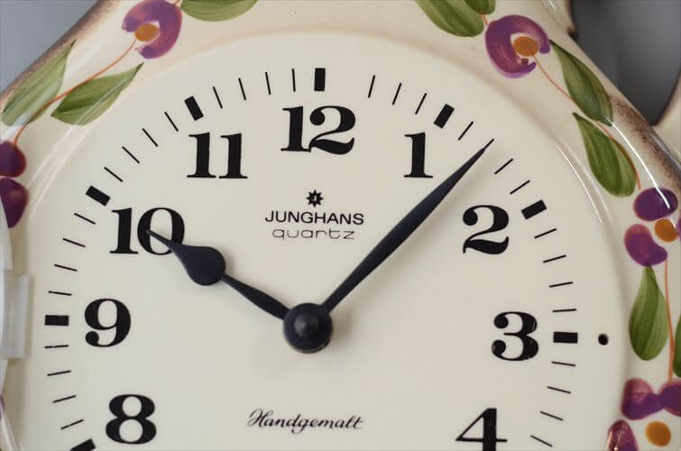 ドイツ製 Junghans かわいい花の絵付けのポット型 陶器 壁時計 ユンハンス 電池式 壁掛け時計 アンティーク