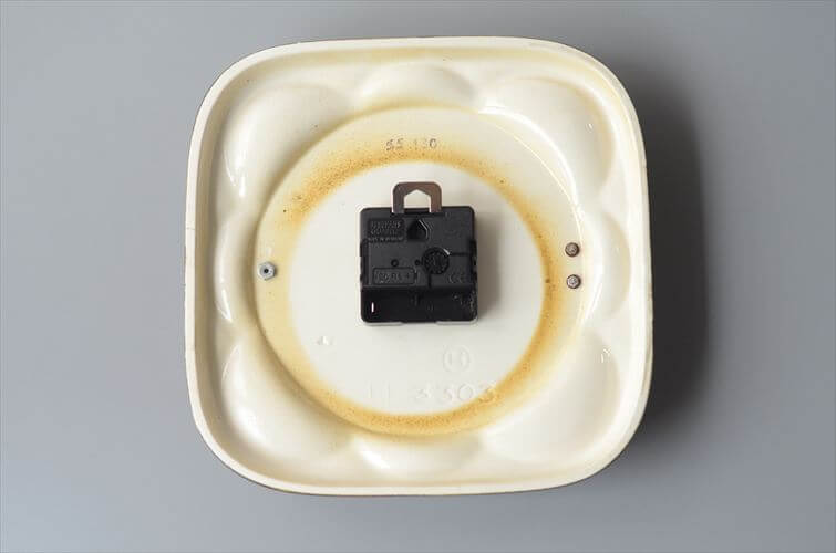 ドイツ製 DUGENA 雰囲気あるブラウン陶器の壁時計 ドゥゲナ 電池式 セラミック 壁掛け時計 アンティーク