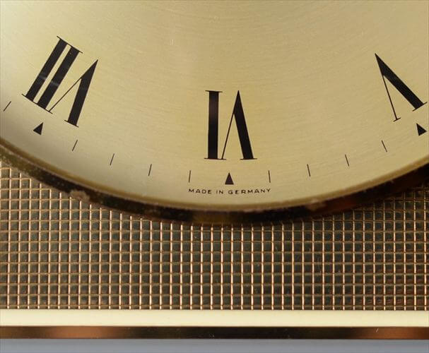 ドイツ製 Junghans 真鍮ｘゴールドトーンがきれいな壁時計 ユンハンス 電池式 壁掛け時計 ヴィンテージ