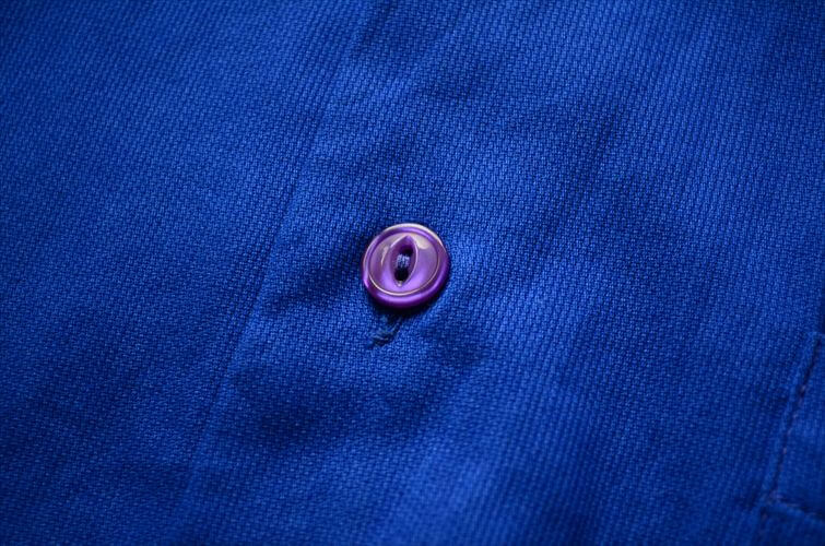 イタリア製 ユーロブルーがきれいな長袖シャツ XL メンズ 青 L/Sシャツ ヨーロッパ古着