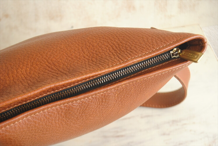 イタリア製 COACH オールドコーチ ショルダーバッグ 本革 レザー コーチ ブラウン 茶色 レディース メンズ