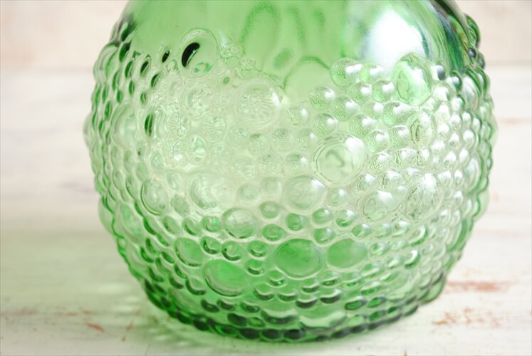 フィンランドから ガラスの花瓶 グリーン 花器 一輪挿し フラワーベース アンティーク_230410