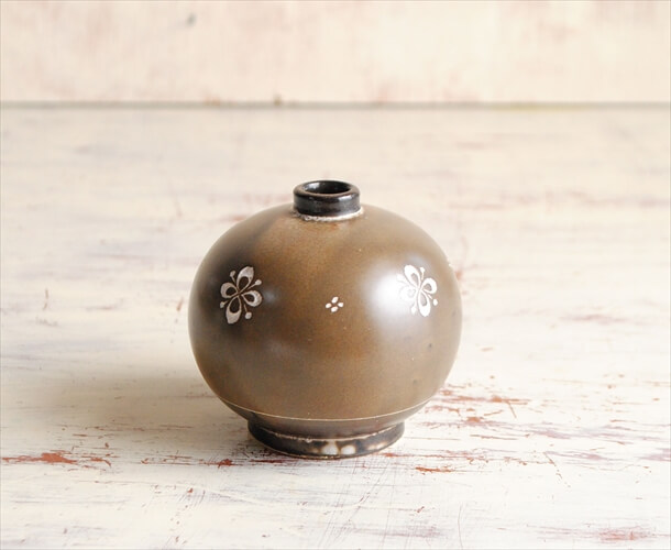 ドイツから ヴィンテージ ハンドペイント 小さな陶器の花瓶 花器 Art pottery フラワーポット 一輪挿し フラワーベース アンティーク_230510
