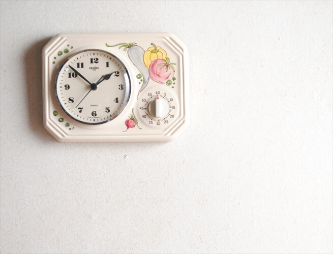 ドイツ製 CERATEC TIME 陶器の壁時計 タイマー付き 電池式 壁掛け時計 セラミック キッチンクロック アンティーク