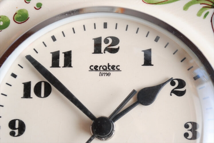 ドイツ製 CERATEC TIME 陶器の壁時計 タイマー付き 電池式 壁掛け時計 セラミック キッチンクロック アンティーク