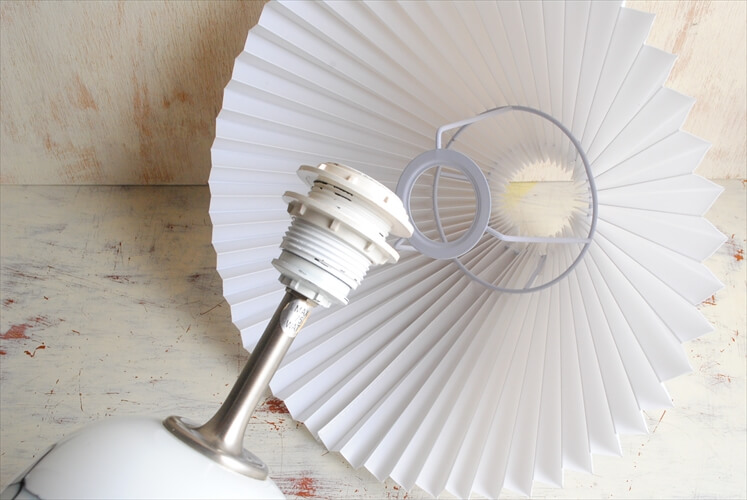 デンマーク製 Holmegaard Sakura デスクランプ シェード付き ホルムガールド ガラス 照明 北欧 テーブルライト アンティーク