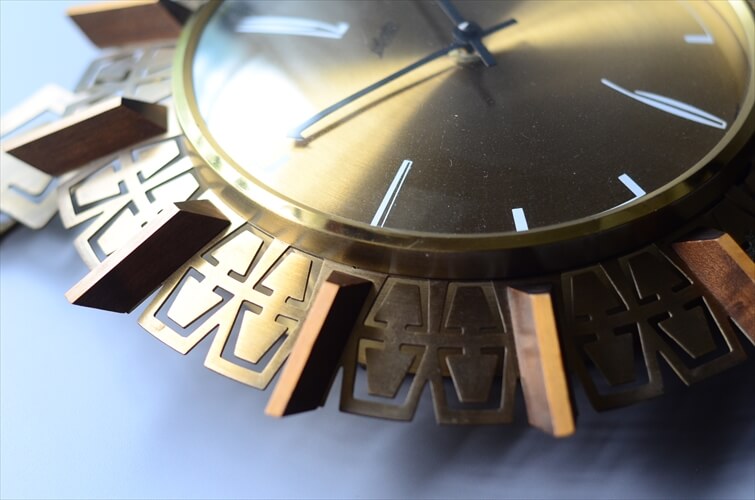 西ドイツ製 Atlanta 真鍮の壁時計 ブラスｘウッドフレーム ミッドセンチュリー 電池式 壁掛け時計 アンティーク