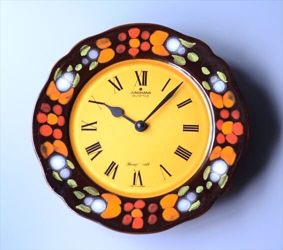ドイツ製 Junghans アートのような陶器の壁時計 電池式 壁掛け時計 ユンハンス セラミック アンティーク