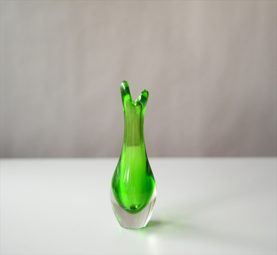 デンマーク製 Holmegaard Per Lutken ガラスの花瓶 ホルムガード 花器 一輪挿し 北欧 アンティーク ヴィンテージ_240404