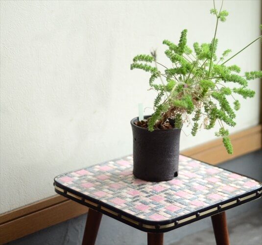ドイツ製 ヴィンテージ きれいなタイルトップ の花台 ミッドセンチュリー ローテーブル コーヒーテーブル 什器 アンティーク