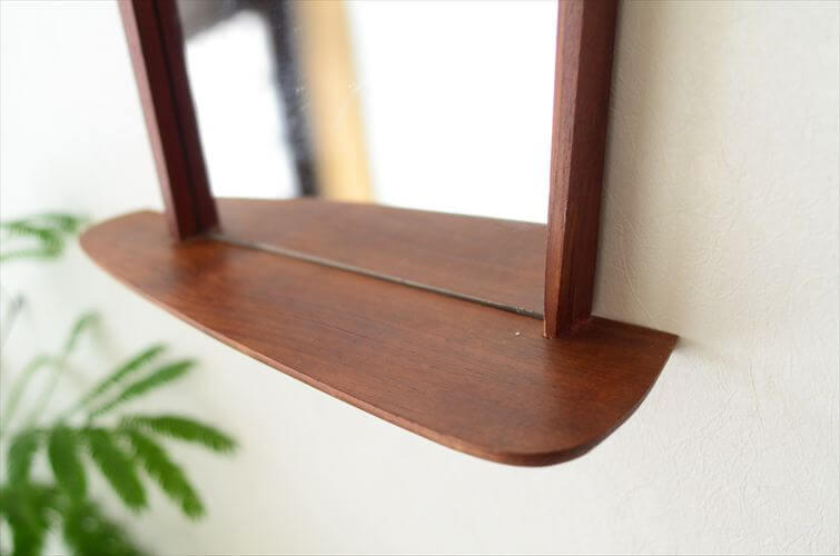 デンマーク製 1960年代 チーク ウォールミラー 53x31cm 棚付き シェルフ 壁掛け鏡 北欧 無垢 アンティーク