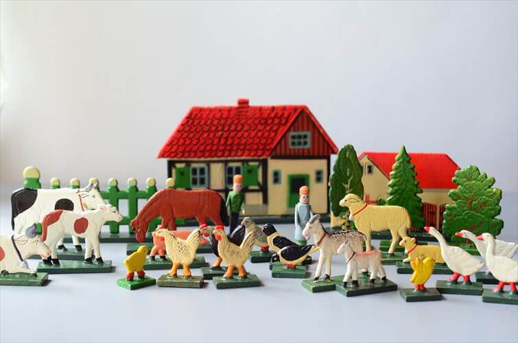 ドイツ エルツ山地製 かわいい木製の動物オブジェ にわとり 置物 アートピース フィギュア ヴィンテージ_250523