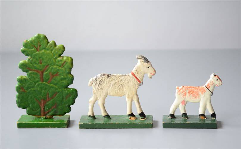 ドイツ エルツ山地製 かわいい木製の動物オブジェ 羊 ヤギ 置物 アートピース フィギュア ヴィンテージ_250523