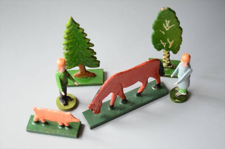 ドイツ エルツ山地製 かわいい木製の動物オブジェ 馬 豚 人 置物 アートピース フィギュア ヴィンテージ_250523