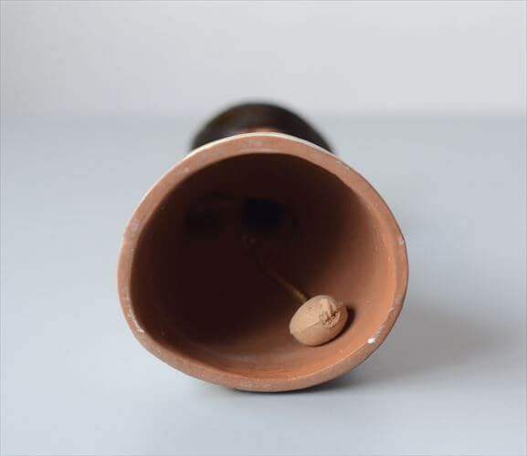 ドイツから届いた フラワーガールのテーブルベル 陶器 卓上ベル 呼び鈴 北欧Jie gantoftaを彷彿 アンティーク_250801