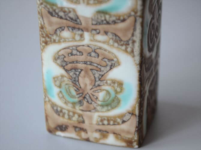 デンマーク製 Royal Copenhagen Baca ちいさな花瓶 721/3258 Nils Thorsson ロイコペ 北欧 花器 一輪挿し ヴィンテージ アンティーク_250901