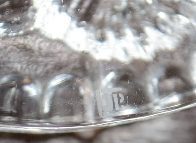 スウェーデンから かわいいガラスのゾウ 北欧 象 オブジェ フィギュア アンティーク ヴィンテージ