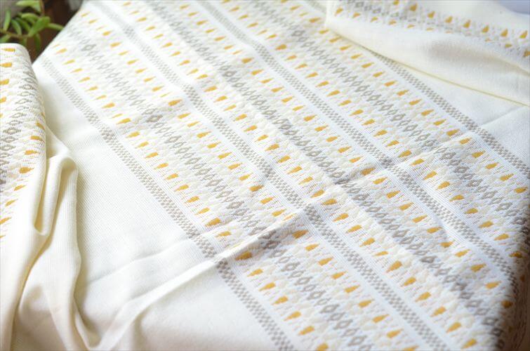 デンマークの古いヴィンテージ 刺繍 クロス 大判272x142cm 北欧 テキスタイル ファブリック テーブルリネン カーテン アンティーク