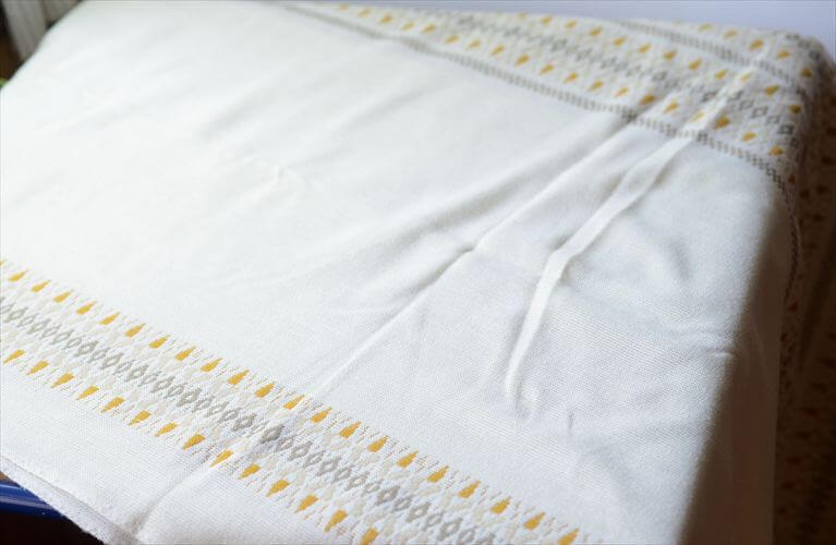 デンマークの古いヴィンテージ 刺繍 クロス 大判272x142cm 北欧 テキスタイル ファブリック テーブルリネン カーテン アンティーク