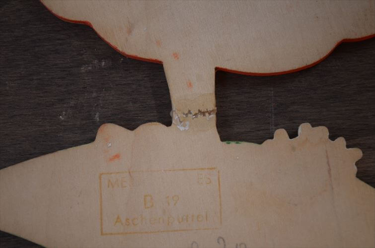 西ドイツ製 Mertens kunst かわいい女の子の 木製 壁掛け ウォールデコ メルテンス ヴィンテージ アンティーク_260415