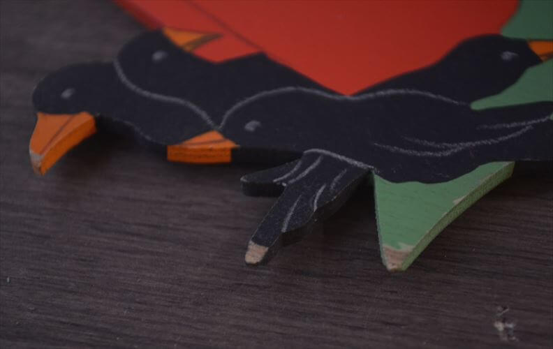 西ドイツ製 Mertens kunst カラスを可愛がる女の子 木製 壁掛け ウォールデコ グリム童話 メルテンス ヴィンテージ アンティーク_260415