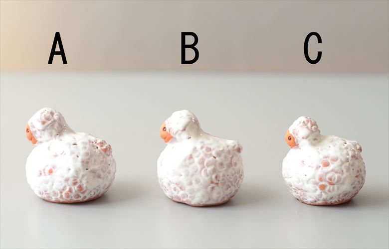 ドイツから 丸みがかわいい陶器の羊 オブジェ 置物 フィギュア インテリア ヴィンテージ アンティーク_260527