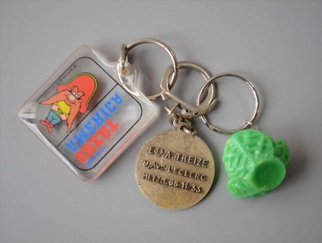 ヨーロッパや北欧から ヴィンテージキーホルダー 3個セット Vintage keychain アンティーク_260528