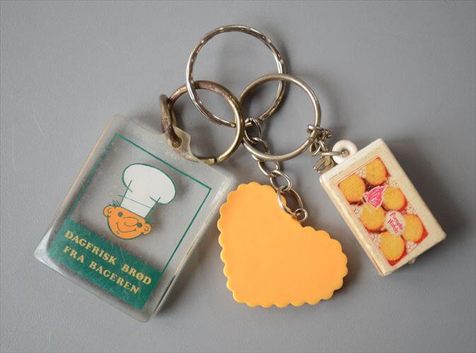 ヨーロッパや北欧から ヴィンテージキーホルダー 3個セット Vintage keychain アンティーク_260528