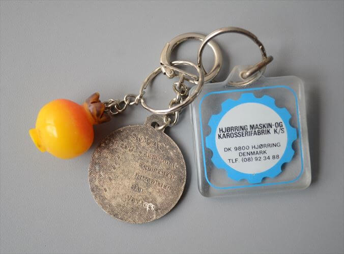 ヨーロッパや北欧から ヴィンテージキーホルダー 3個セット Vintage keychain アンティーク_260528