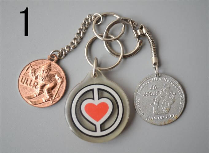ヨーロッパや北欧から ヴィンテージキーホルダー 3個セット Vintage keychain アンティーク_260528
