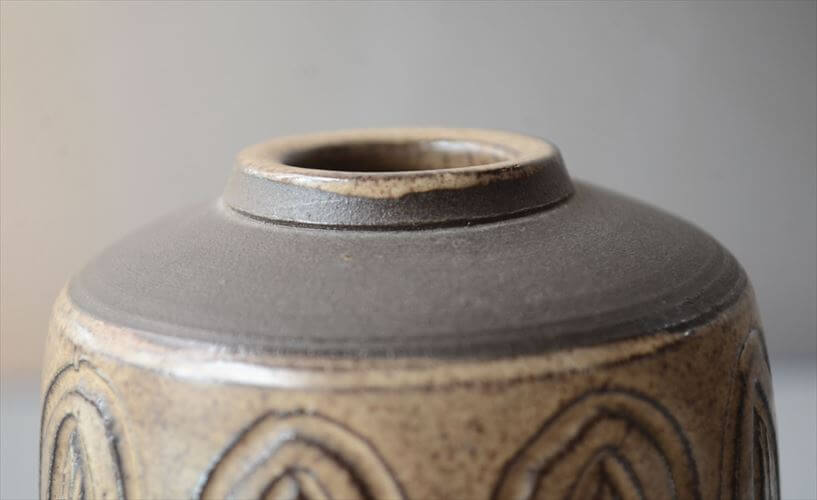 ドイツから ヴィンテージ 陶器の花瓶 Art pottery 花器 一輪挿し ミッドセンチュリー期 フラワーベース_260805