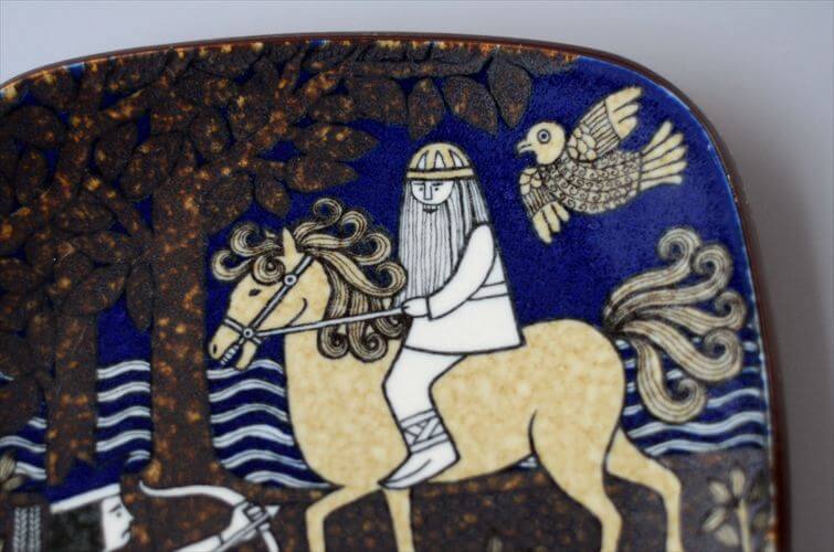 ARABIA アラビア Kalevala 1982年 イヤープレート Raija Uosikkinen カレワラ フィンランド 絵皿 陶板 北欧 ヴィンテージ