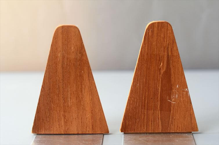 デンマークから チーク製ブックエンド2点セット 本立て ブックスタンド 北欧 Kai Kristiansenを彷彿 ヴィンテージ