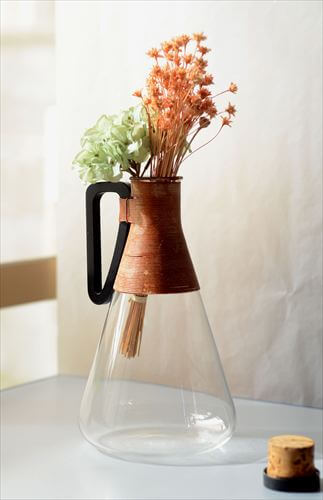 アメリカ製 Pyrex ガラスのカラフェ 2L デカンタ ピッチャー ジャグ パイレックス 花器としても USA ヴィンテージ　アンティーク