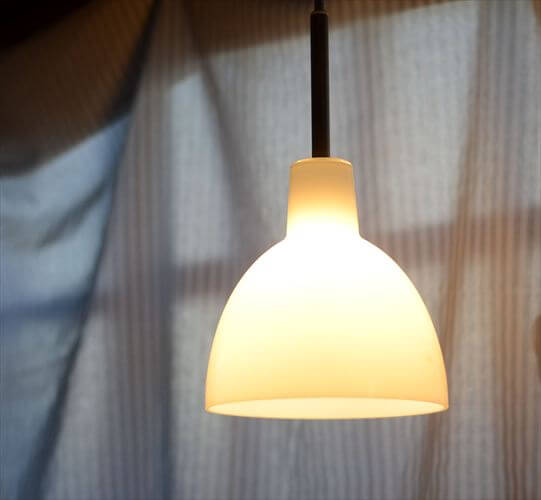デンマーク製 Louis Poulsen Toldbod ガラス ペンダントライト ルイスポールセン トルボー ホワイト ミルク 北欧 照明 ヴィンテージ
