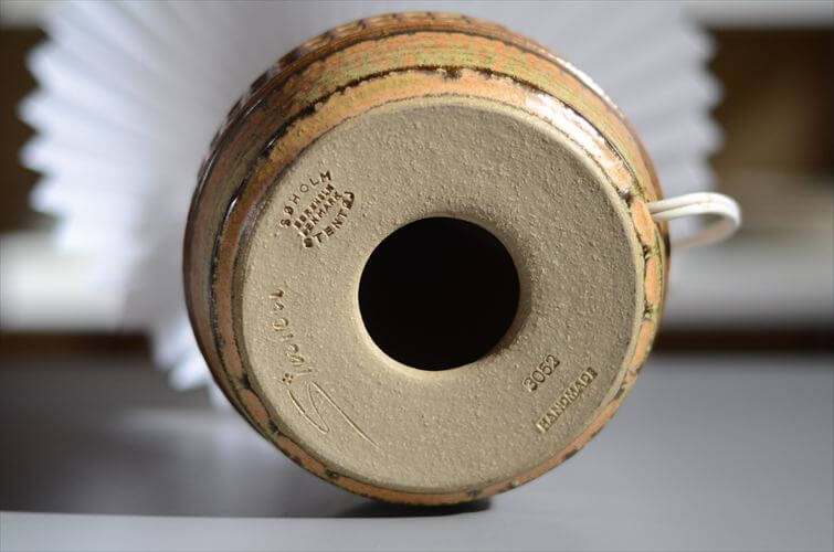 デンマーク製 SOHOLM ブラウンレリーフのデスクランプ シェード付き スーホルム ストーンウェア 北欧照明 テーブル ライト アンティーク