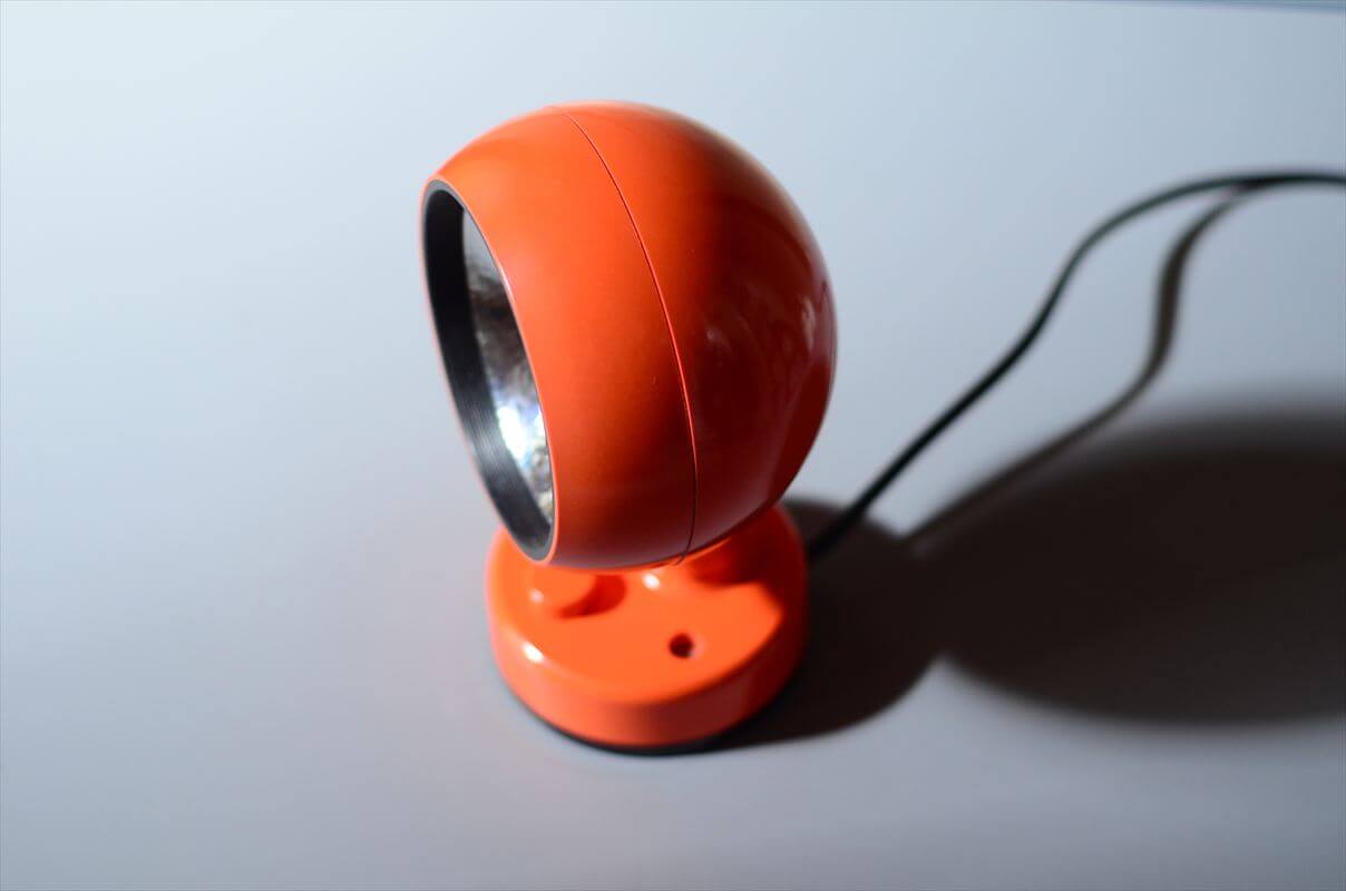 訳あり ドイツから ヴィンテージ かわいいオレンジ色のボールヘッド デスクランプ ミッドセンチュリー 照明 テーブルライト アンティーク