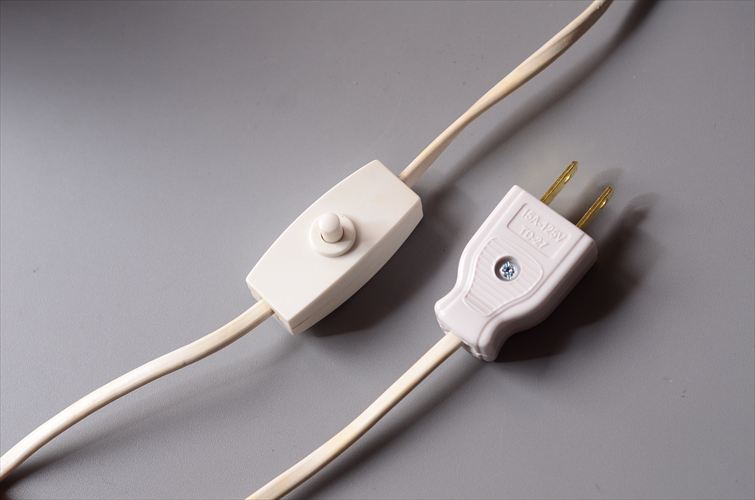 デンマークから チーク シザーランプ シェード付き 壁付け 壁掛け ウォールライト 北欧照明 ヴィンテージ アンティーク