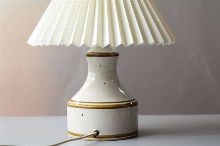 デンマーク製 Hanne stentoj デスクランプ シェード付き 北欧 照明 テーブル ライト ストーンウェア アンティーク ヴィンテージ
