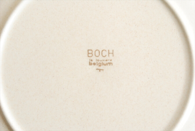 ベルギー製 BOCH ボッホ 21cmプレート お皿 生成りベージュ 磁器 陶器 アンティーク ヴィンテージ食器