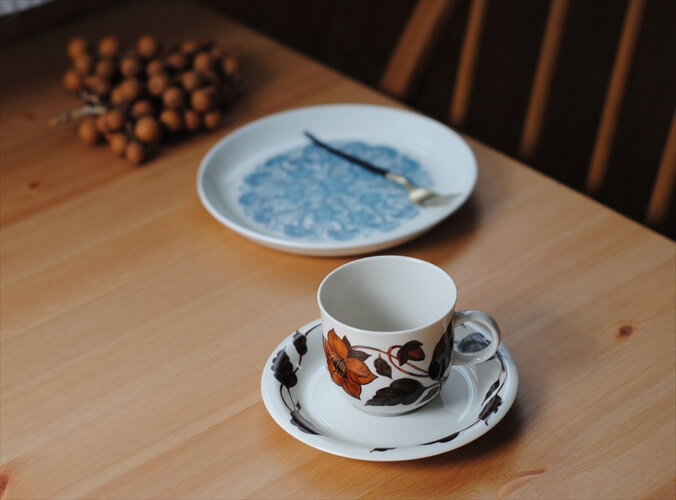 ARABIA アラビア Cafe カフェ カップ＆ソーサー 北欧食器 フィンランド 陶器 北欧 ヴィンテージ アンティーク_221117