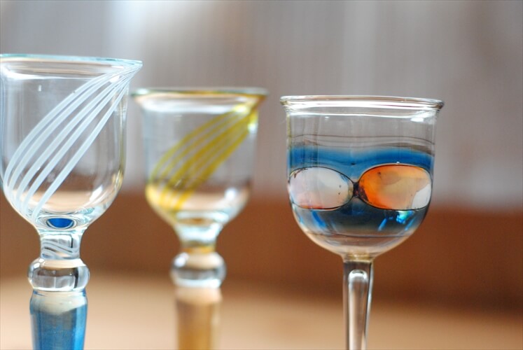 スウェーデンから カラフルなトールステム グラス 3客セット ミニグラス ビンテージ アンティーク_230703