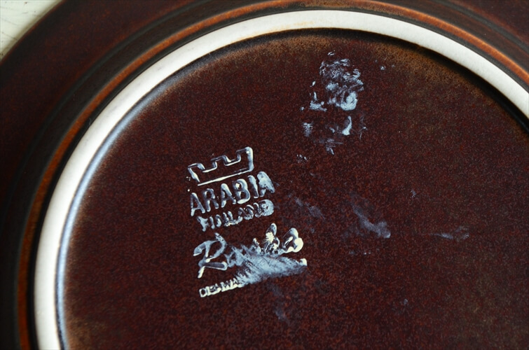 美品 スタンプあり ARABIA アラビア ルスカ 17cm プレート お皿 Ruska 北欧食器 フィンランド 陶器 北欧 ヴィンテージ アンティーク_240302