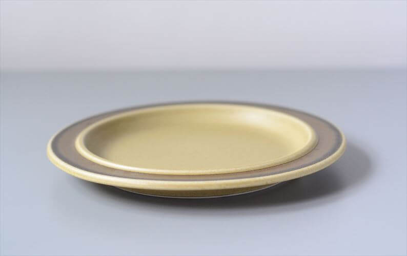 ARABIA アラビア TUNTURI 20cm プレート お皿 トゥントゥリ Ulla Procope 北欧食器 フィンランド アンティーク ヴィンテージ_250415