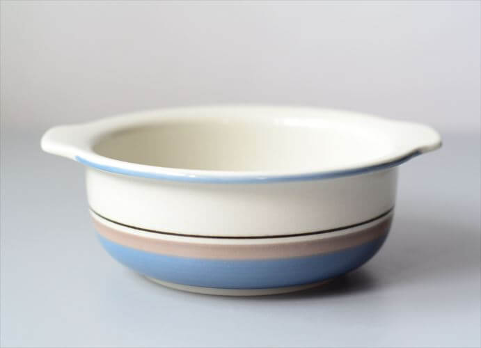 ARABIA アラビア Uhtua グラタン皿 ハンドル付 ボウル ウートゥア 北欧食器 フィンランド 陶器 北欧 ヴィンテージ アンティーク_250502